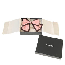 画像をギャラリービューアに読み込む, CHANEL<br >ボウ バレッタ