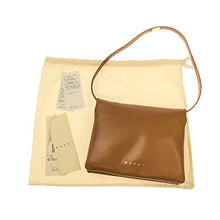 画像をギャラリービューアに読み込む, MARNI<br >ショルダーバッグ