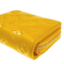 画像をギャラリービューアに読み込む, Louis Vuitton<br >ポルトフォイユ・ルー