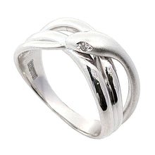 画像をギャラリービューアに読み込む, K18WG<br />ダイヤモンドスネークリング