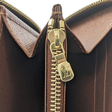 画像をギャラリービューアに読み込む, Louis Vuitton<br >ジッピー・ウォレット