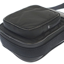 画像をギャラリービューアに読み込む, SAINT LAURENT<br >ショルダーバッグ