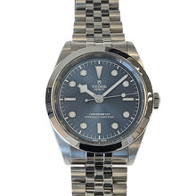 画像をギャラリービューアに読み込む, TUDOR<br >ブラックベイ41