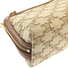 画像をギャラリービューアに読み込む, CELINE<br >チェーン付きクラッチ キュイル トリオンフ