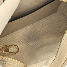 画像をギャラリービューアに読み込む, GUCCI<br >GGスプリーム ミニ バッグ