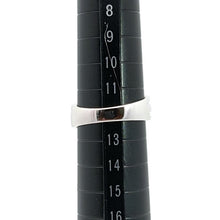 画像をギャラリービューアに読み込む, K18WG<br />ダイヤモンドスネークリング