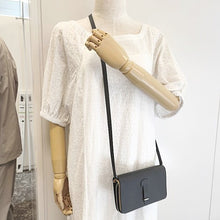 画像をギャラリービューアに読み込む, HERMES<br >1957 トゥーゴーウォレット