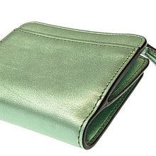 画像をギャラリービューアに読み込む, FENDI<br >二つ折りウォレット