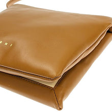 画像をギャラリービューアに読み込む, MARNI<br >ショルダーバッグ