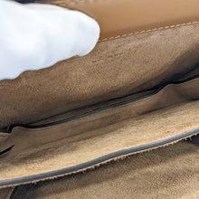 画像をギャラリービューアに読み込む, FENDI<br >フェンディ タッチ