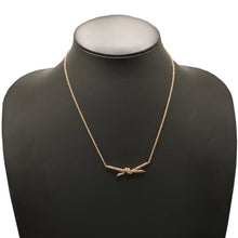 画像をギャラリービューアに読み込む, Tiffany&Co.<br />ノット