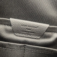 画像をギャラリービューアに読み込む, Louis Vuitton<br >キャビン・トート