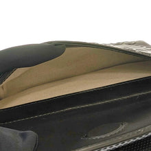 画像をギャラリービューアに読み込む, GUCCI<br >GGエンボス ベルトバッグ