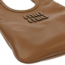 画像をギャラリービューアに読み込む, MIUMIU<br >アイビー レザー ハンドバッグ