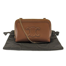 画像をギャラリービューアに読み込む, CELINE<br >チェーン付きクラッチ キュイル トリオンフ