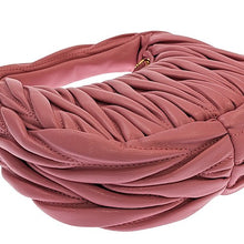 画像をギャラリービューアに読み込む, MIUMIU<br >ワンダー マテラッセレザー ホーボー ミニバッグ