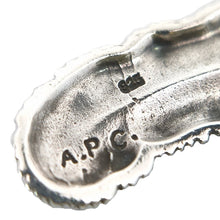 画像をギャラリービューアに読み込む, A.P.C<br />フェザー ピアス