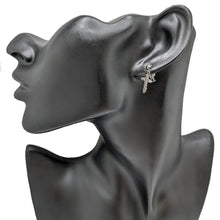 画像をギャラリービューアに読み込む, Pt900<br />ダイヤモンドクロスイヤリング