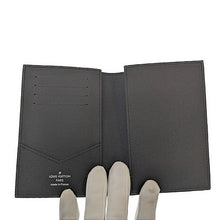 画像をギャラリービューアに読み込む, Louis Vuitton<br >パスポートカバー クーヴェルテュール・パスポール NM