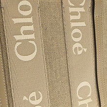 画像をギャラリービューアに読み込む, Chloe<br >Woodyスモールトートバッグ