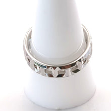 画像をギャラリービューアに読み込む, Tiffany&Co.<br />Tトゥルーワイド
