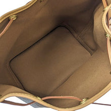 画像をギャラリービューアに読み込む, Louis Vuitton<br >プチ・ノエ