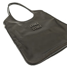 画像をギャラリービューアに読み込む, MIUMIU<br >アイビー レザー トートバッグ