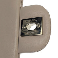 画像をギャラリービューアに読み込む, CHANEL<br >ミニフラップバッグ