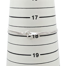 画像をギャラリービューアに読み込む, K18WG<br />オープンハートブレスレット