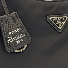 画像をギャラリービューアに読み込む, PRADA<br >Re-Edition 2005 Re-Nylon ミニバッグ