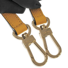 画像をギャラリービューアに読み込む, Valextra<br >バビラ マイクロ