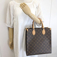 画像をギャラリービューアに読み込む, Louis Vuitton<br >サック・プラPM