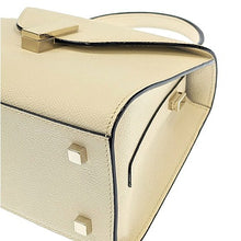 画像をギャラリービューアに読み込む, Valextra<br >ミニ イジィデ