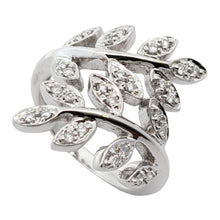 画像をギャラリービューアに読み込む, K18<br />ダイヤモンドリーフリング