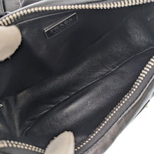 画像をギャラリービューアに読み込む, PRADA<br >Re-Edition 2005 パデッドナッパレザー ショルダーバッグ