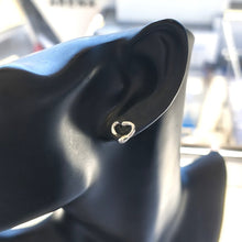 画像をギャラリービューアに読み込む, Tiffany&Co.<br />オープンハート