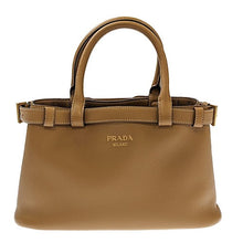 画像をギャラリービューアに読み込む, PRADA<br >バックル ダブルベルト付 スモール