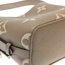 画像をギャラリービューアに読み込む, Louis Vuitton<br >オール・インBB