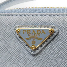 画像をギャラリービューアに読み込む, PRADA<br >サフィアーノトライアングル ミニポーチ