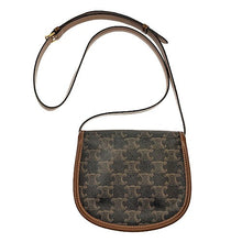 画像をギャラリービューアに読み込む, CELINE<br >ミニ ブザス