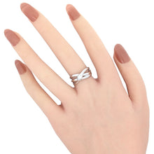 画像をギャラリービューアに読み込む, K18WG<br />ダイヤモンドスネークリング