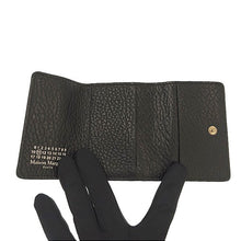 画像をギャラリービューアに読み込む, Maison Margiela<br >三つ折り財布