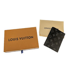 画像をギャラリービューアに読み込む, Louis Vuitton<br >パスポートカバー クーヴェルテュール・パスポール NM