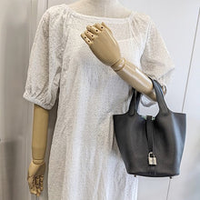 画像をギャラリービューアに読み込む, HERMES<br >ピコタンロックPM