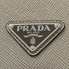 画像をギャラリービューアに読み込む, PRADA<br >ショルダーバッグ