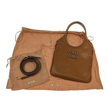 画像をギャラリービューアに読み込む, MIUMIU<br >アイビー レザー ハンドバッグ