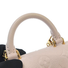 画像をギャラリービューアに読み込む, Louis Vuitton<br >ナノ・マドレーヌ