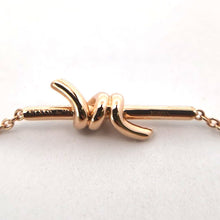 画像をギャラリービューアに読み込む, Tiffany&Co.<br />ノット チェーン