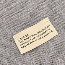 画像をギャラリービューアに読み込む, LOEWE<br >アナグラム マフラー