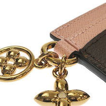 画像をギャラリービューアに読み込む, Louis Vuitton<br >カードケース ポルト カルト・LV チャーム